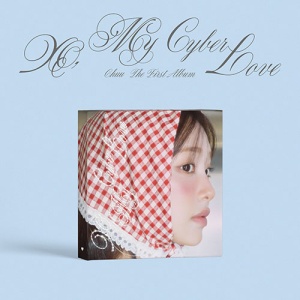 [Pre-Order] CHUU 1st Album - XO, My Cyberlove (Love version)
