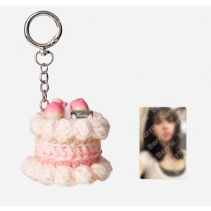 [Pre-order] Karina (Aespa) artist Birthday Crochet Mini Cake Keyring